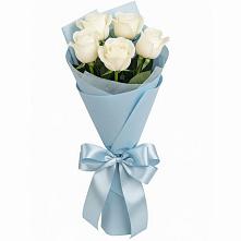 Букет 5 Белых роз Проуд в Мулловке