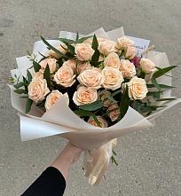Букет Кремовые розы Латте в Мулловке