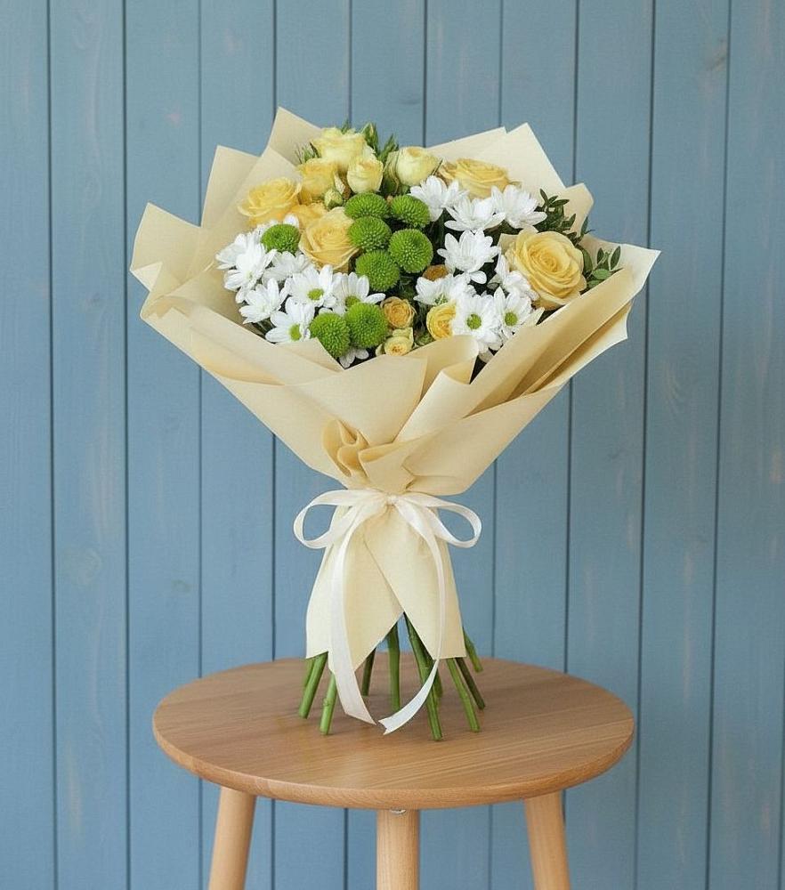 Букет цветов из: Хризантемы и Розы в Мулловке