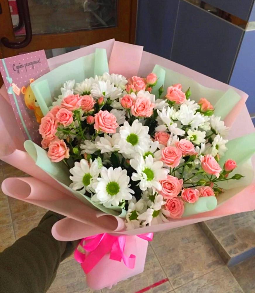 Букет цветов из: Розы и Хризантемы в Мулловке