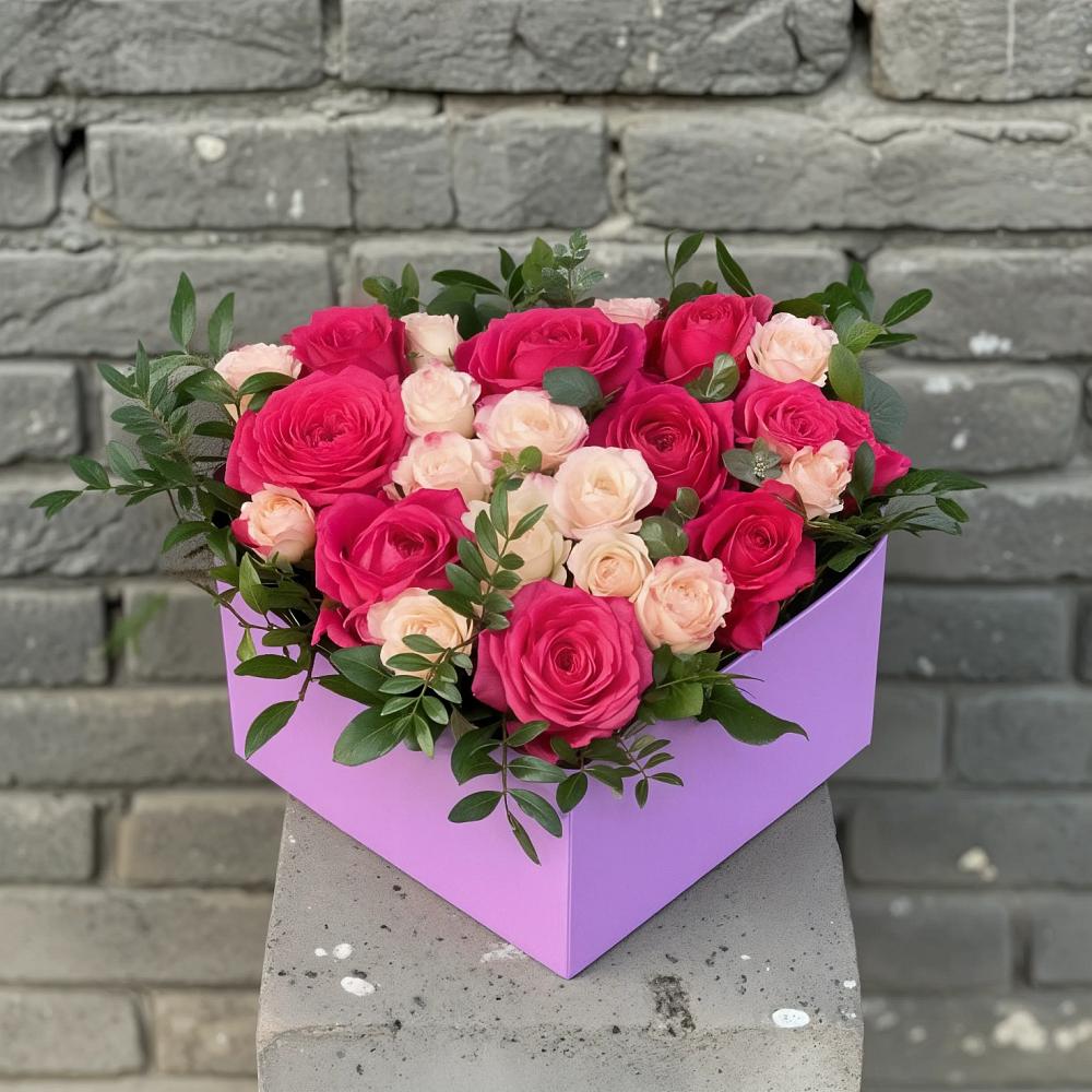 Цветочная композиция из Розы в коробке в Мулловке