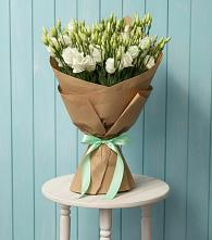 Букет цветов из:  Лизиантусы в Мулловке