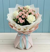 Букет цветов из:  Розы #REPLACE_PRED# Мулловке
