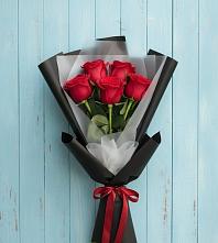 Букет цветов из:  Розы в Мулловке